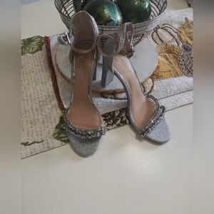 Jewel Badgley Mischka Alia Block Heel Evening Sandals NWOT